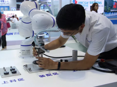 “人機(jī)協(xié)作” 顛覆傳統(tǒng)工業(yè)機(jī)器人