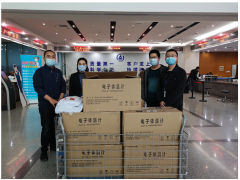 全力以赴！一大批校準合格的體溫計趕在開學前交給學校