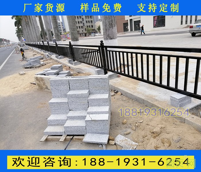 市政護(hù)欄7